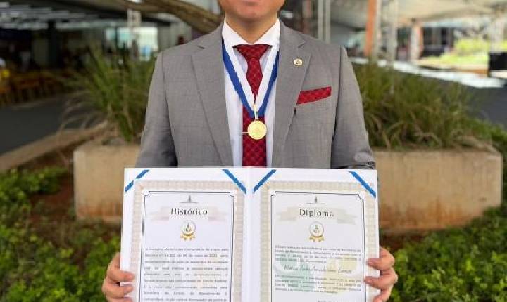 Advogado rondoniense recebe medalha Mérito Líder Comunitário do Distrito Federal