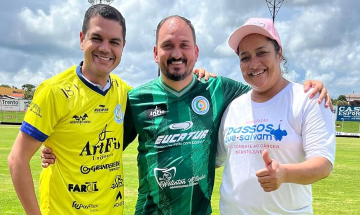 Associação Rolim de Moura Esporte Clube recebe trator via Sejucel através de emenda do deputado Cássio Góis