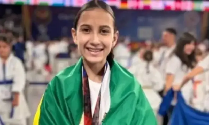 Atleta de Rondônia que fez rifa para disputar Mundial conquista medalha de bronze na Romênia