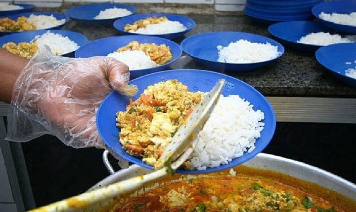 Auditoria - Governo acumula R$ 28 bilhões da merenda escolar sem análise de contas