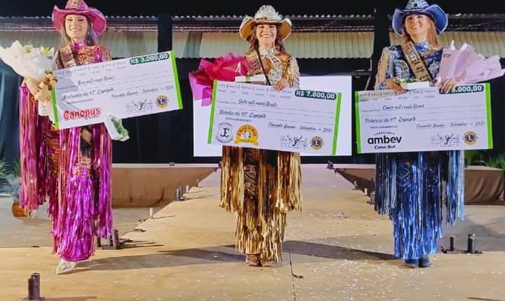 Baile da Rainha da 41ª EXPOPIB é sucesso de público e celebra a nova realeza da Gigante do Agro!