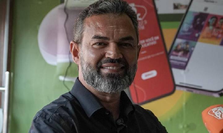 Bruno Bolsonaro Scheid — É 222!