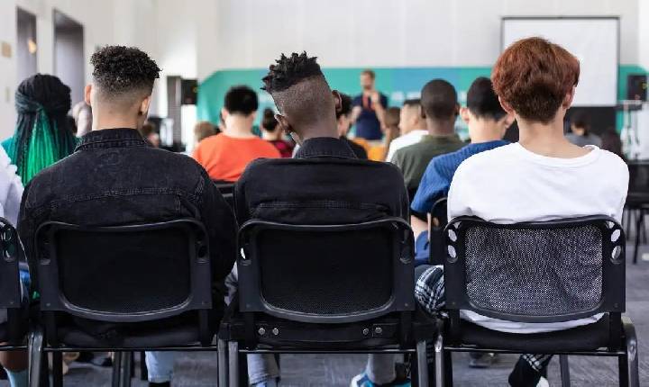 Concursos e Empregos - Candidatos ao Enem têm até a noite desta segunda para pagar inscrição