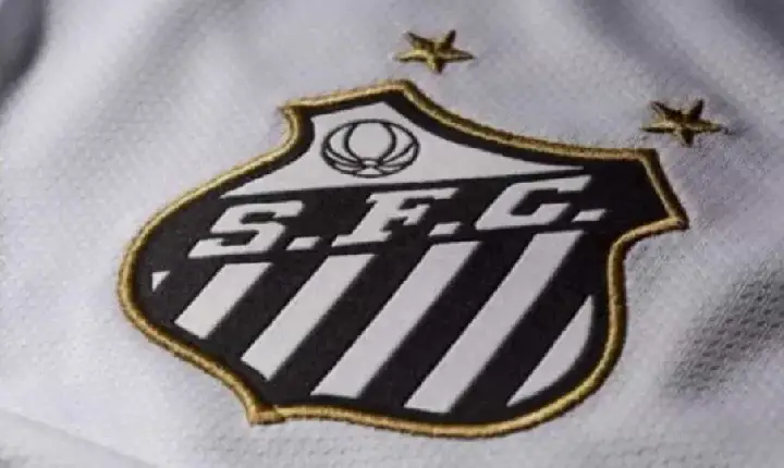 Conselheiros do Santos pedem reunião com Teixeira devido à crise financeira