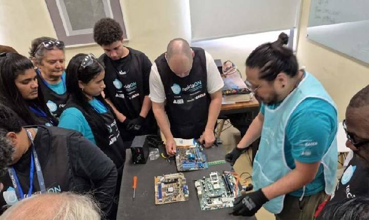 Curso capacita catadores para reciclagem eletrônica