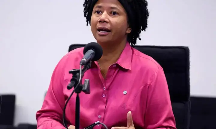 CURSO - Sílvia Cristina leva curso de operador de trator e máquinas agrícolas a produtores de Alvorada do Oeste