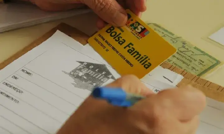 Destaque - Comissão da Câmara debate destinação de recursos do programa Bolsa Família