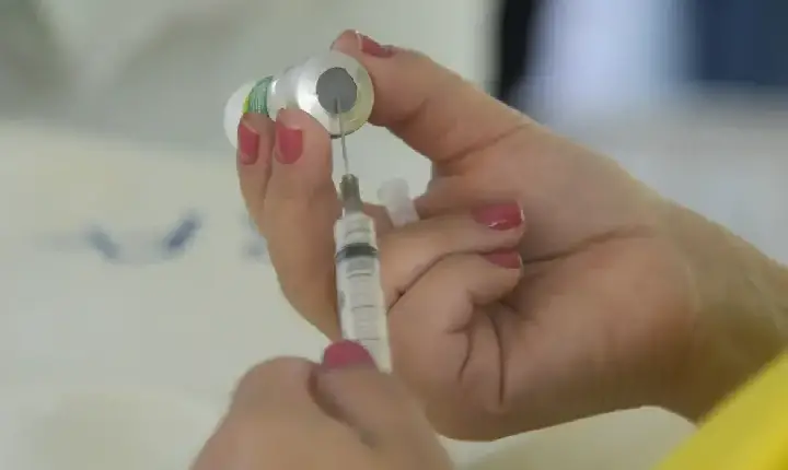 Destaque - São Paulo inicia vacinação infantil com Pneumocócica 20 neste sábado