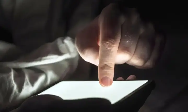 Direitos Humanos - Lei amplia punição a crimes sexuais online contra crianças; entenda
