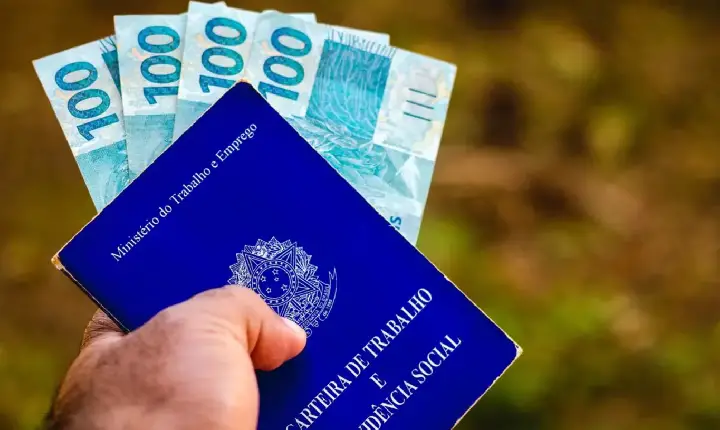 Economia - Governo faz um pagamento de R$ 2.518 para quem trabalhou com carteira assinada durante 6 meses