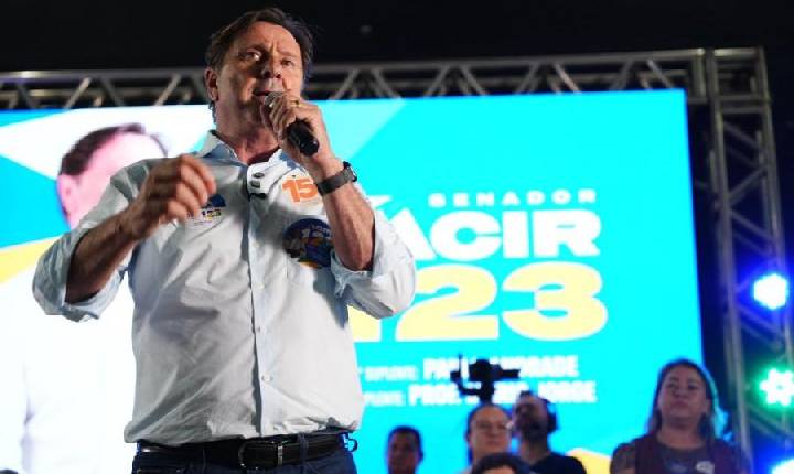 Eleições - Acir Gurgacz faz grande ato em Porto Velho e mostra força na disputa pelo Senado