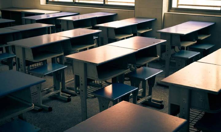 Entretenimento - Confirmado fechamento das escolas em julho; pré-escola e ensinos fundamental e médio não terão aulas