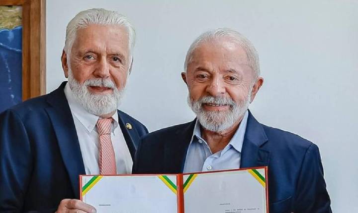 Escândalo - Mendonça quer saber se vazou operação da PF contra Wagner