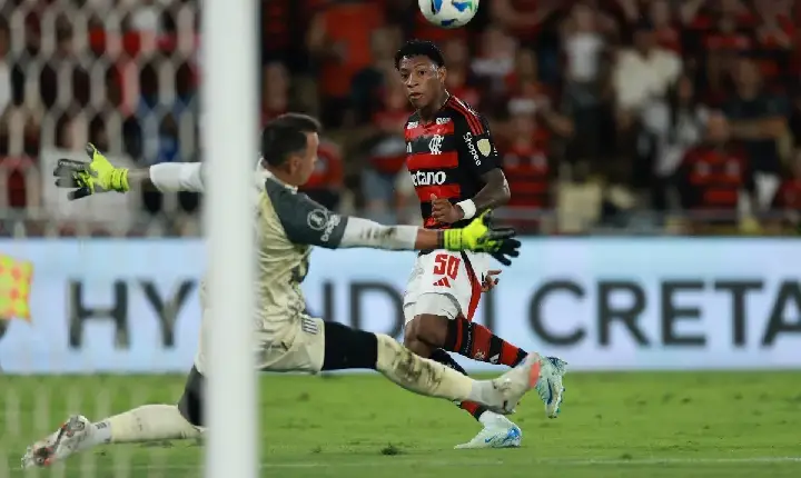 Esportes - Gonzalo Plata se despede da torcida do Flamengo: 