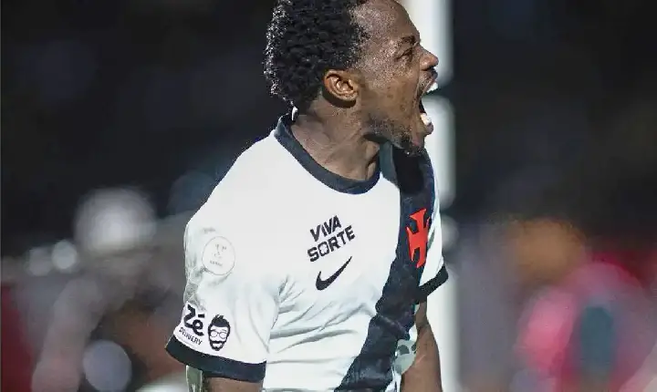 Esportes - Vasco e Palmeiras avançam e se enfrentam na semi da Copa do Brasil