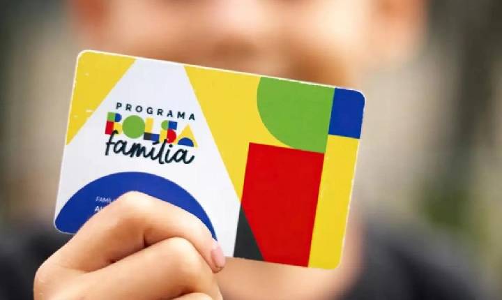 FARRA - TCU expõe apagão de controle no Bolsa Família no governo Lula