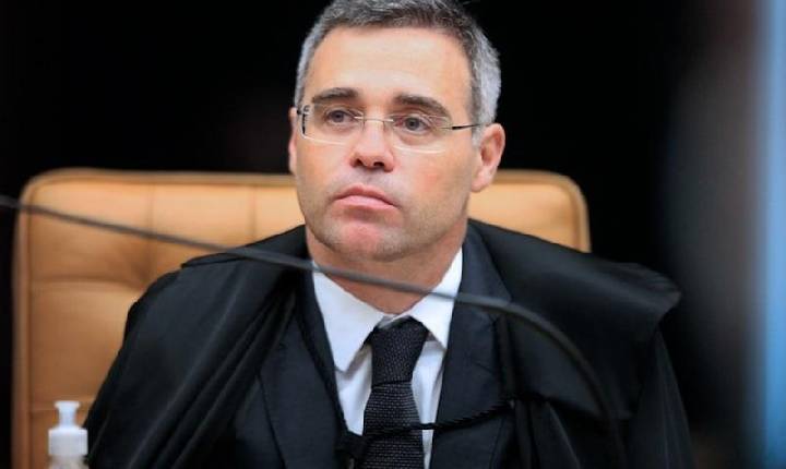 filho do presidente Ministro André Mendonça decide manter caso Lulinha no STF