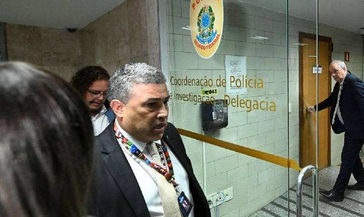 Foragido há 9 meses Chefão da Conafer se entregou à PF e pode delatar roubo no INSS