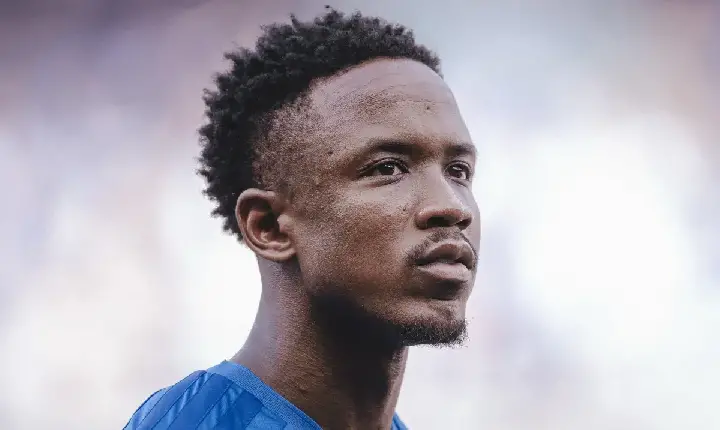 Futebol - Atacante do Cruzeiro, Sinisterra vai tratar lesão da coxa na Finlândia