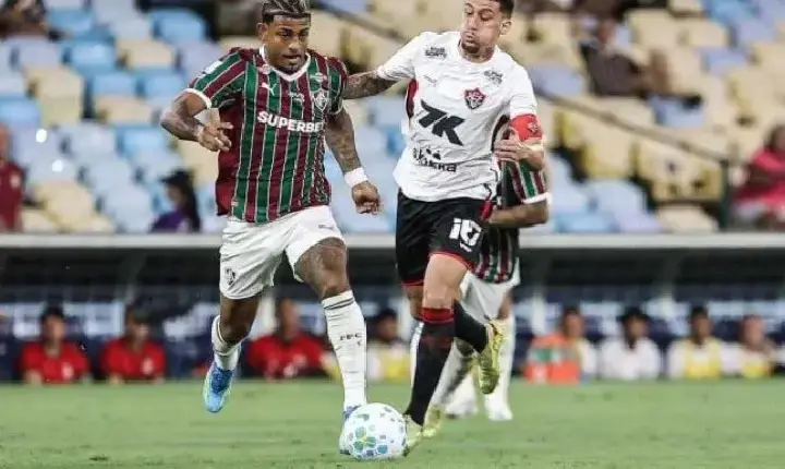 Futebol - Brasileirão: Fluminense marca no final e evita derrota para o Vitória