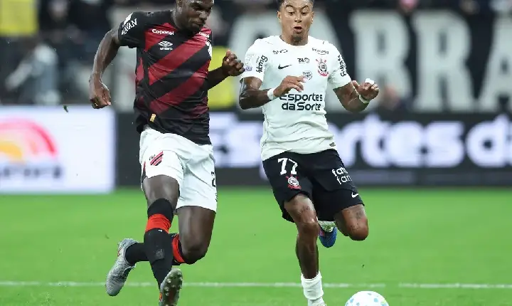 Futebol -  Corinthians e Athletico-PR empatam sem gols no Campeonato Brasileiro