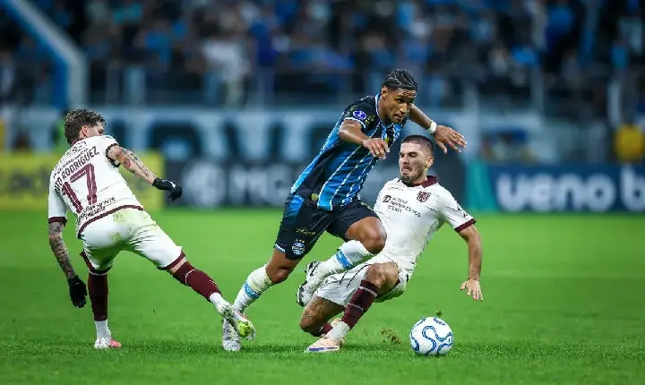 Futebol - Sul-Americana: Bolívar elimina Grêmio e enfrenta São Paulo nas oitavas