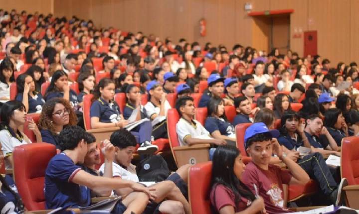 Geral - Aulão preparatório mobiliza mais de mil estudantes da rede estadual para o Enem 2026