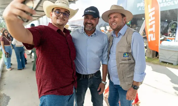 Hildon Chaves destaca agroindústria do café e reforça diálogo com produtores durante visita à Rondônia Rural Show