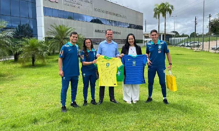 Hospital do Amor da Amazônia recebe visita da FFER e membros da comissão técnica da Seleção Brasileira Sub-15