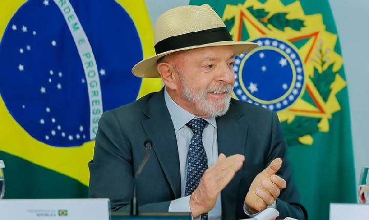 Inquéritos na PF Lula deixa entrevista sem responder sobre corrupção de Lulinha e Marcola