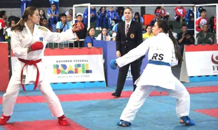 JEBS 2025 - Estudante de São Francisco do Guaporé conquista a medalha de Bronze no karatê, em Uberlândia