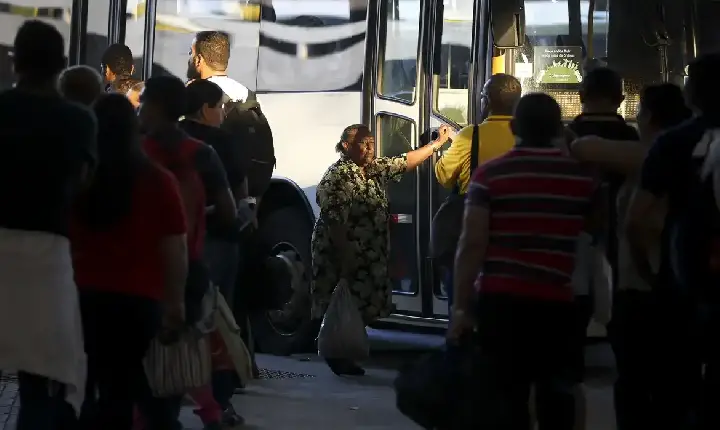Justiça Justiça preserva direito de idosos a passagens interestaduais