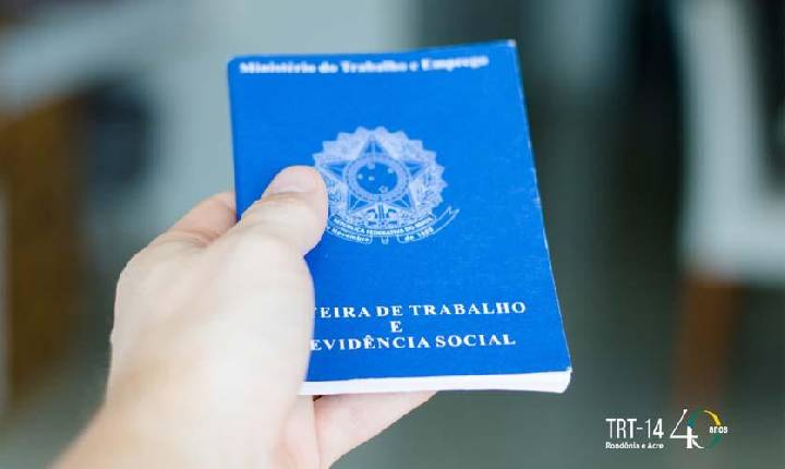 Justiça reverte justa causa por retirada de frutas do refeitório