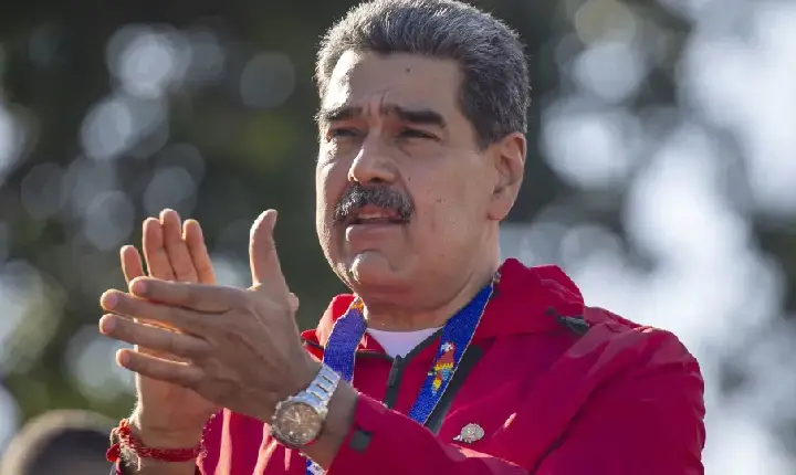 Maduro diz que Venezuela tem 5 mil mísseis antiaéreos para enfrentar EUA
