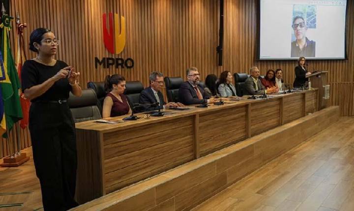 MP e Safernet capacitam educadores para proteção digital infantil