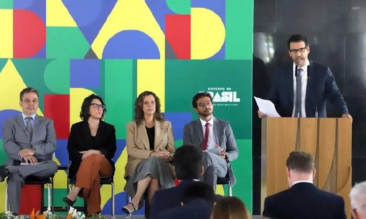 Nacional - Governo Federal formaliza o protocolo para investigar crimes contra jornalistas e comunicadores