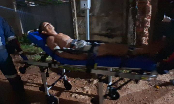 Plantão de Polícia - TRIBUNAL DO CRIME: Homem é espancado por membros de facção após acusação de roubo no Costa e Silva