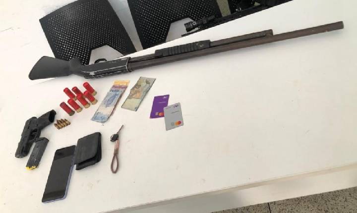 Polícia - Confronto com a PM termina com dois criminosos presos e armas apreendidas