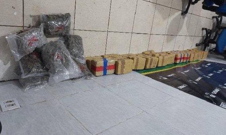 Polícia - Foragido tenta fugir com drogas, reage armado e acaba baleado pela polícia