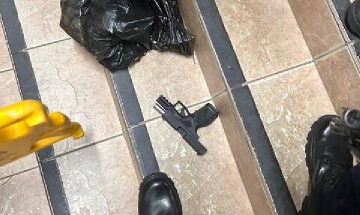 Polícia - Funcionárias mortas em ataque a tiros em escola são identificadas pela polícia