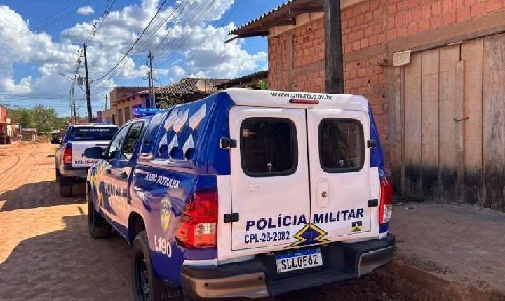 Polícia - Homem é assassinado dentro casa e PM prende acusado rapidamente