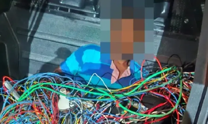 Polícia - Homem é detido furtando fiação e PM descobre mandado de recaptura em Porto Velho