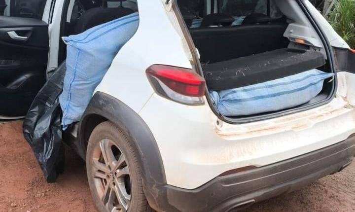 Polícia - Operação conjunta da Draco, PRF e PM apreende cerca de 180 kg de skunk após perseguição
