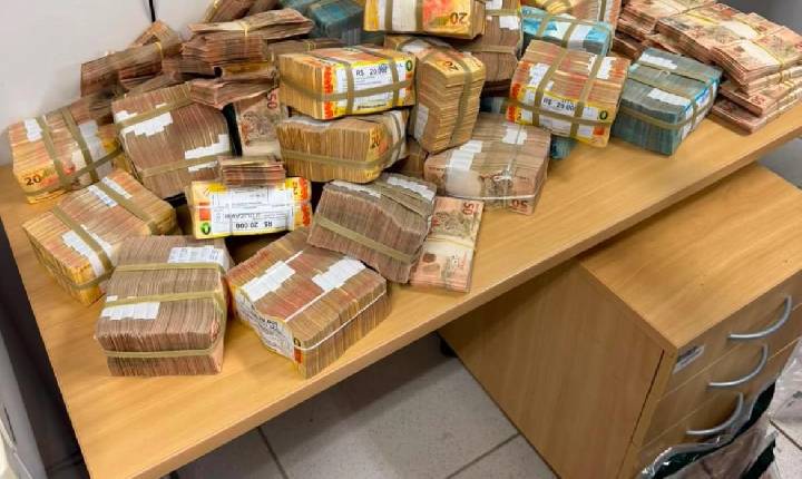 Polícia - PF apreende R$ 2 milhões em dinheiro após saque em Porto Velho; seguranças fugiram