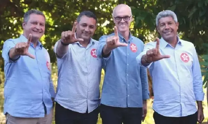 Política - Deputado integrante da base de apoio petista preso e condenado a 36 anos de cadeia registra candidatura à reeleição