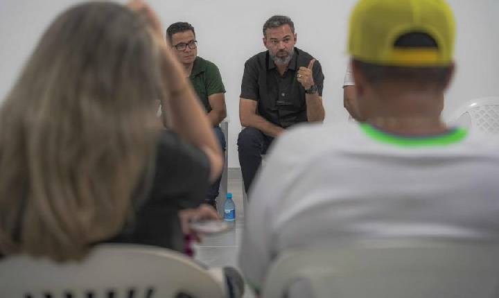 Política - “Dinheiro público não pode parar na porta da associação”, diz Bruno Bolsonaro Scheid ao criticar programas para pequenos produtores
