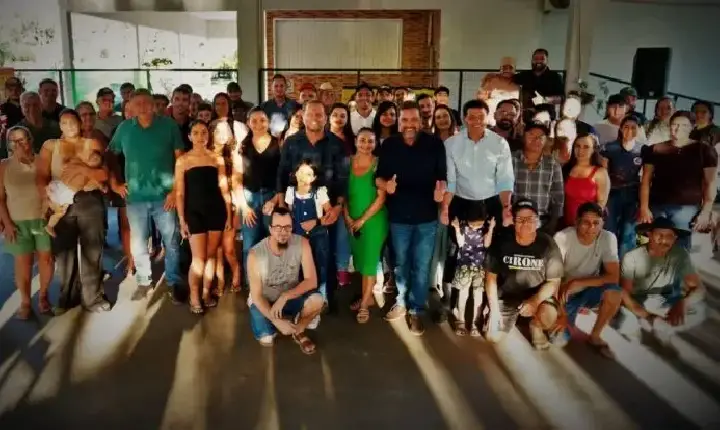 Política - Em pré-campanha, Hildon e Cirone percorrem mais de 40 municípios para ouvir a população