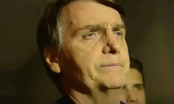 QUADRO GRAVE - Médica citou risco de morte ao transferir Bolsonaro para hospital