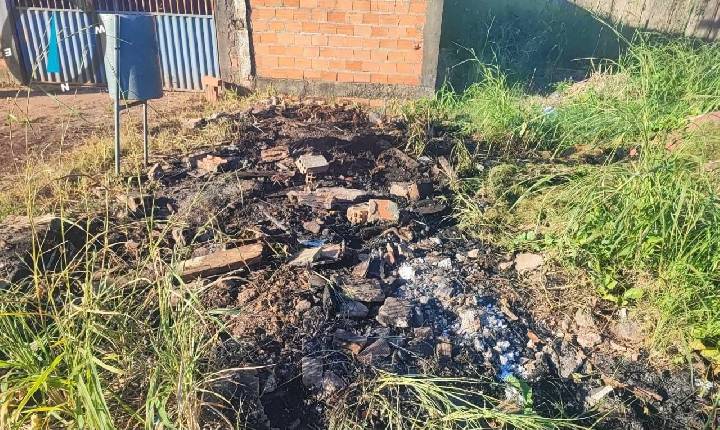 Queimadas noturnas também geram multa Rolim; proprietário foi autuado após incêndio em terreno no Bairro Olímpico
