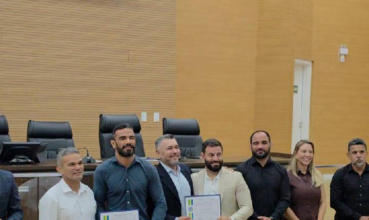 Rafael Godoi recebe monção de louvor da Assembleia Legislativa pelo incentivo ao Jiu-jitsu